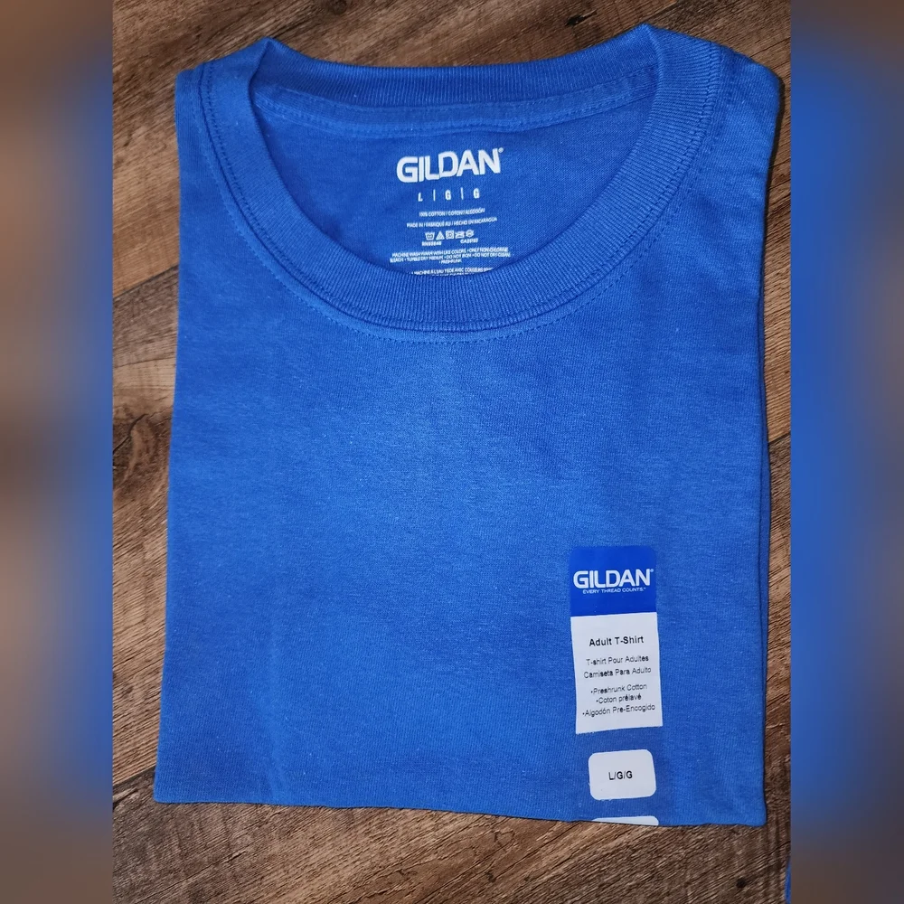 5 Gildan Assorted Blue and Dark Blue T-Shirts NWT - Picture 3 of 5